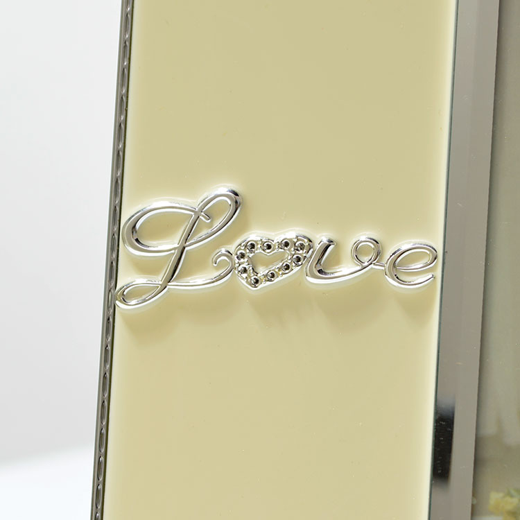 Love Desenli Fotoğraf Çerçevesi 20x25cm - Görsel 4